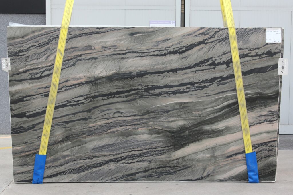 Quartzite Amazon